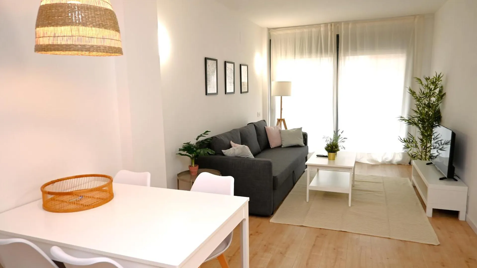 Apartment Homenfun Barcelona Can Serra L'Hospitalet de Llobregat