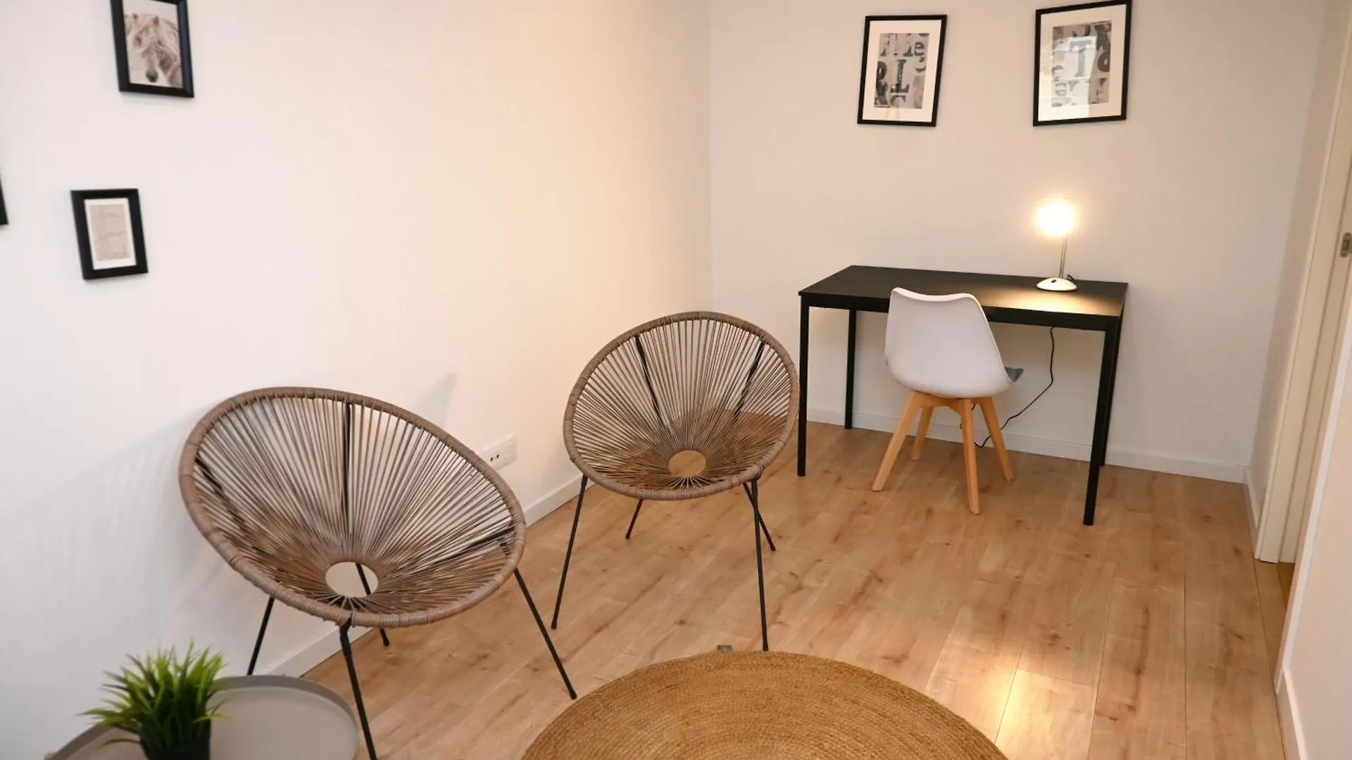 Apartment Homenfun Barcelona Can Serra L'Hospitalet de Llobregat Spain